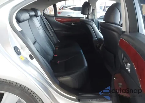 2010 Lexus Ls 460 z USA, uszkodzony, nr VIN JTHBL5EF2A5092385